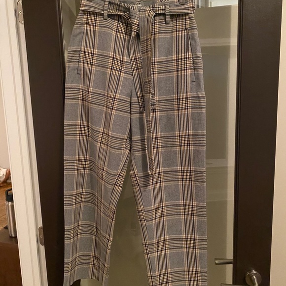 Aritzia tie front plaid pants - Picture 4 of 6